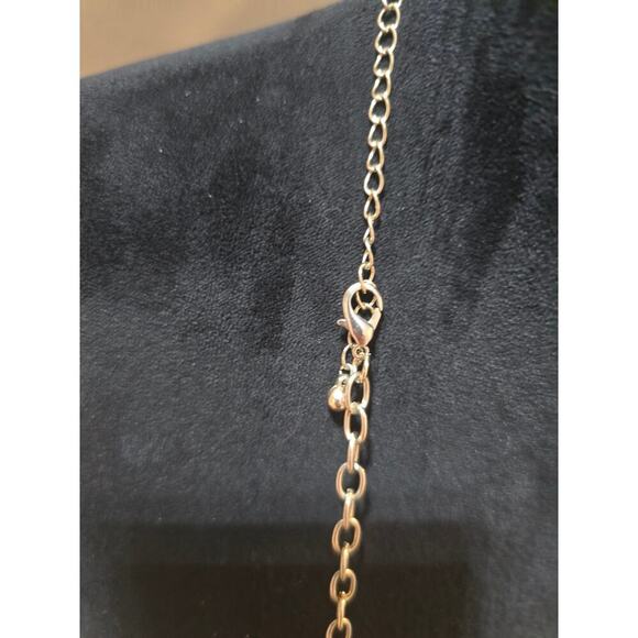 Women's Gold Chain Necklace With Lobster Clasp And Crystal Elephant Pendant - Picture 7 of 7